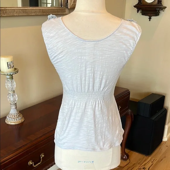 Gray Embellished Tank Top with Floral Details - Picture 6 of 15